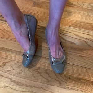 Tahari flats, size 9